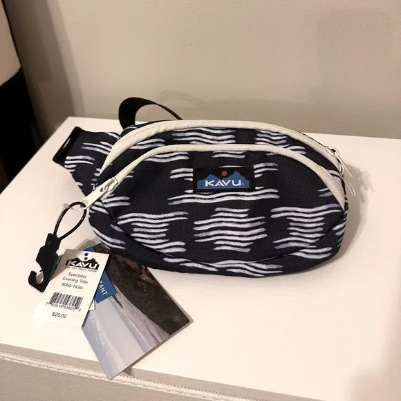 KAVU bag NWT - Picture 1 of 3